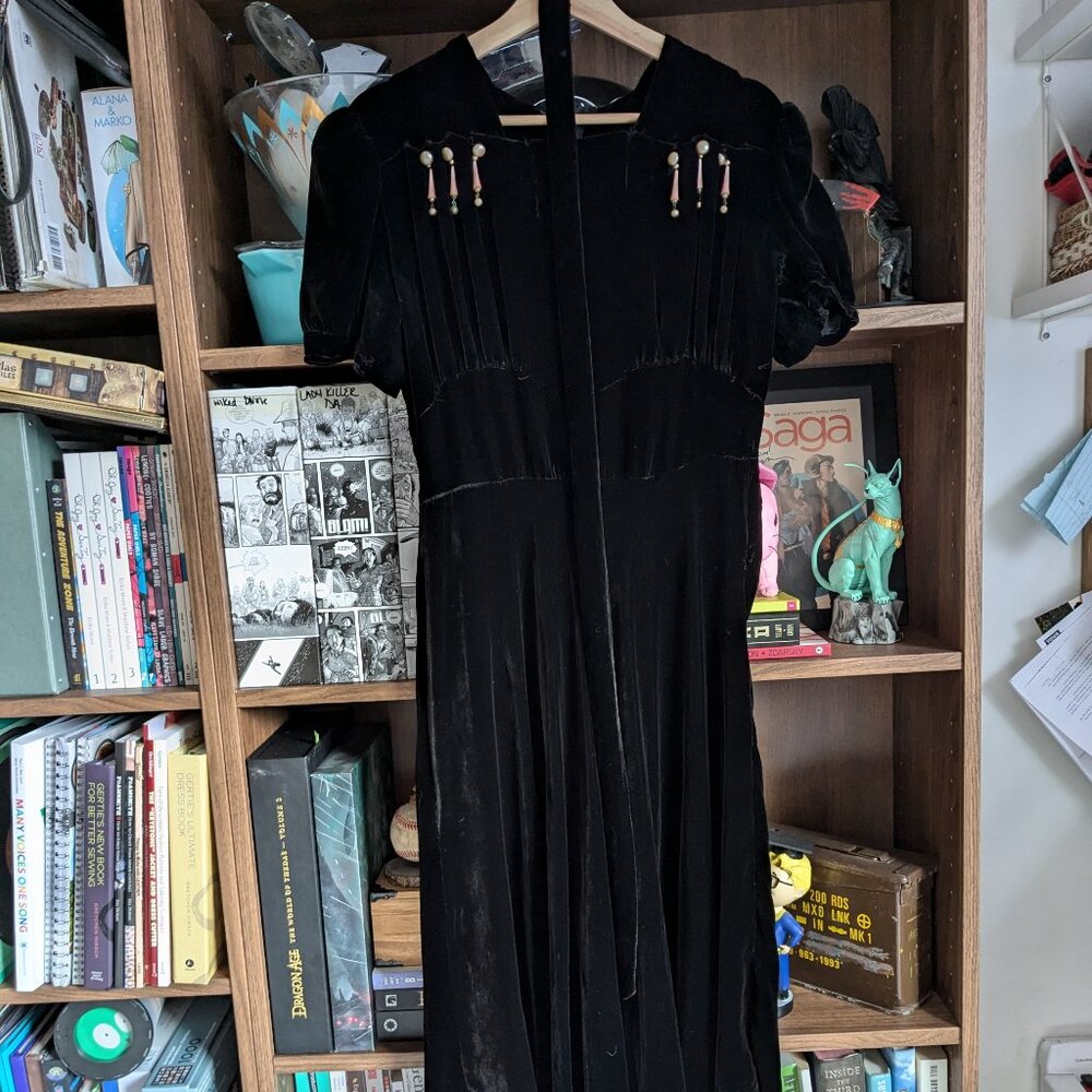 black velvet 1930s dress